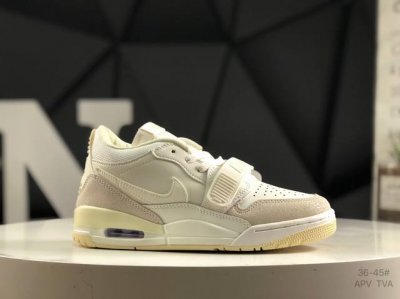 180 air Jordan Legacy 312 奶油栗子 有着交错结合的设计，它的名字就展现出它所包含的鞋款元素，312 分别对应了 Air Jordan
