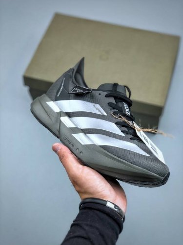 Y-3 Ad Adizero Adios pro 4 马拉松竞速专业跑鞋 Js3155 Celermesh针织网面非常轻薄 纤维间的缝隙很大 可以保证跑步时的透