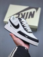 海外爆款简约风格设计，融合 Nike Low Prm 小空军北面联名-黑白面黑勾低帮百搭透气休闲运动板鞋 . 原数据独家私模大底 纯正版型 清洁度完美 柔软皮革