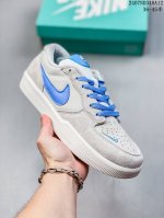 耐克nike Sb Force 58 运动滑板鞋。这是一款将前沿创新带入街头的单品，它具有硫化杯底，具有出色的耐用性和灵活性。使用柔软皮革和帆布拼接，在饰面上放