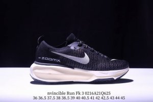 Nike Zoomx Invincible Run Fk 3 耐克减震回弹跑步鞋 织物材质运动鞋 耐磨防滑舒适 真标带半码 36-45 Xm0216Q625