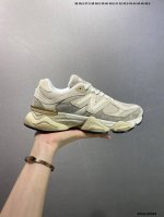 公司级Joe Freshgoods X New Balance Nb9060 联名款 复古休闲运动慢跑鞋 鞋款灵感源自设计师本人对夏日的怀日回忆。鞋面大身由空间