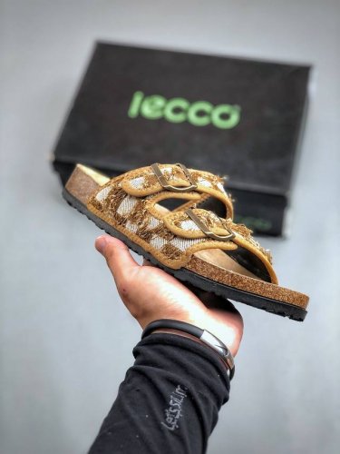 Z Ecco爱步 拖鞋高弹大底 全头层牛皮 新款百搭休闲款 纯手工制成 鞋面走线工整 清晰质感 原单品质 拼接运动透气网布 采用ecco家族工艺 高端时尚 简约