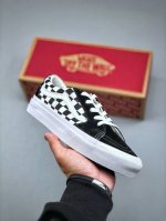 Vans 范斯 Sk8-Low 经典款 低帮 黑白 休闲板鞋帆布鞋 Vn0A4Uuk6Bt 工艺：硫化1:1 重量1:1、真标、原钢印、材质标、鞋型标、合格证