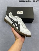 公司级亚瑟士 Onitsuka Tiger Tokuten 复古低帮休闲跑鞋 实拍首发 Tokuten的灵感来源于80年代的室内用鞋 T-Toe前足补强设计 室