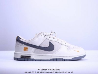 海外爆款限量发售！公司级 Nike Jordan Air Jordan 1“斯图西联名 银边黑勾” 高端定制 低帮 复古 减震 防滑 耐磨 篮球鞋 定制鞋盒 大