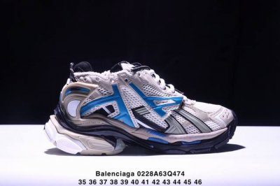 巴黎世家 Balenciaga 巴黎世家Runner老爹鞋舒适运动慢跑鞋 不含皮运动鞋，网布材质，磨损效果，鞋头边缘印有尺码，背面浮印尺码，外侧印有跑者徽标，鞋