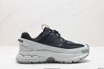 公司级耐克Nike Zoom Vomero Roam 马拉松复古跑五代休闲运动慢跑鞋 采用环保纤维革饰片组合网眼布鞋面材质 升级正确后跟Tpu加固 耐弯折热塑框