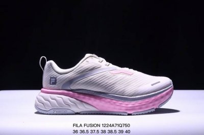 公司级fila 斐乐百年运动时尚品牌fla创建于1911年意大利biella小镇，是fila兄弟创立的一家纺织和针织的服装品牌。百年来，Fla已经成长为世界知名