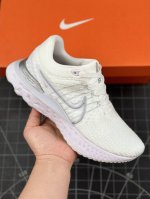 核心私 W Nike React Infinity Run Fk 3 机能风格运动鞋 厚底增高老爹鞋 最新一代的invincible 第三代来了！首先鞋面采用的