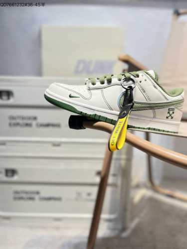 230 Nike Sb Dunk Low 大厂出品 极力推荐 原装头层材料 独家版型蒸餾加工 帶來的是更好的视觉和脚感体验 大厂纯原品质出货 清洁度 电绣工艺