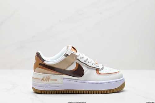 公司级耐克nike Wmns Air Force 1 Shadow全新少女系解构主义设计 马卡龙空军一号轻量增高低帮百搭板鞋 为经典设计注入玩味元素 分层结构、