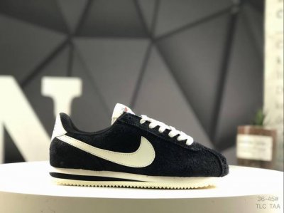 130 耐克 Nike Classic Cortez Nylon 阿甘 完美楦型 Eva轻量缓震材质 采用最新改良独立三层模具版本 采用二次发泡Eva轻量缓震材