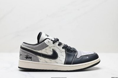 公司级Nike Air Jordan 1 Low Aj1乔1低帮休闲板鞋 同步官方配色 市场唯一独家头层皮打造 原鞋原档案开发 原厂皮料 原档冲孔鞋头 正确满胶