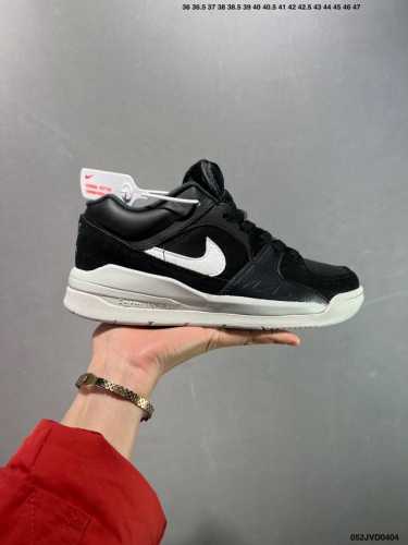 公司级Air Jordan Stadium Aj90 潮流运动板鞋 Dx4397-001 充满了对Tinkerhathield 原创设计的致敬 包括中足网状面板