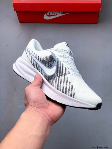 nike Air Defy Run 1 网面织物 缓震运动鞋 兼顾迅疾外观和稳固脚感 后跟覆面和中足动态支撑巧妙融合 缔造稳定顺畅的迈步体验 0506335L1