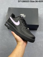 耐克Nike Air Force 1 Low 空军一号低帮百搭休闲运动板鞋 柔软 弹性十足的缓震性能和出色的中底设计 横跨复古与现代的外型结合 造就出风靡全球三