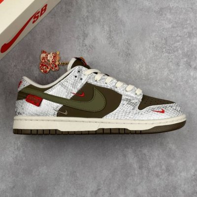 本地 核心私 nike Sb Dunk Low 喜迎新春 蛇年限定 四勾银绿棕 高端定制 低帮休闲板鞋 定制鞋盒 大厂纯原品质出货 超高清洁度 皮料切割干净无任