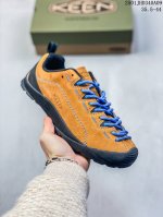 真标 美国人气户外品牌-科恩keen Jasper Rocks Sp贾斯珀都市系列复古低帮系带户外风露营徒步登山运动训练鞋 。原楦型开发纸版，采用固色翻毛皮鞋面