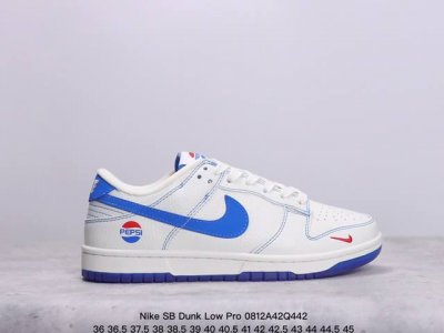 耐克 Nike Sb Dunk Low Pro X Lv 路易威登 联名复古低帮休闲运动滑板板鞋。采用脚感柔软舒适zoomair气垫，有效吸收滑板等极限运动在落