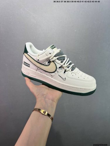 公司级Nike Air Force1 07 Low 定制空军 #原楦头原纸板 打造纯正空军版型 #专注外贸渠道 全掌内置蜂窝气垫 #原盒配件 原厂中底钢印、拉帮