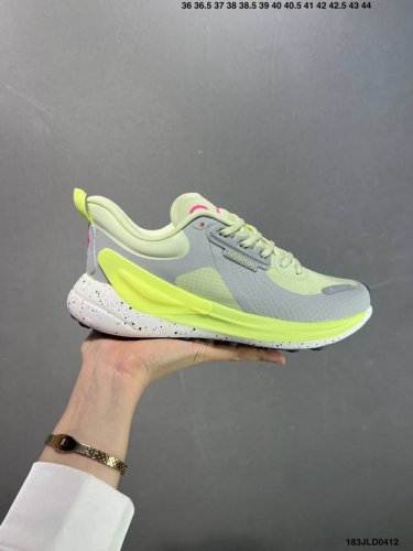 公司级Lululemon露露乐蒙 W Cityverse Sneaker 简约百搭 减震耐磨 低帮生活休闲鞋 尺码:36 36.5 37 38 38.5 39