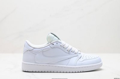 公司级Aj1倒勾Travis Scott X Air Jordan 1 ” Reverse Mocha “ Aj1乔1 Ts 闪电 联名倒钩 低帮文化篮球鞋 货
