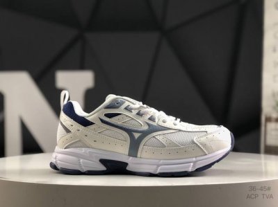 180 mizuno Halo Mix 复古单品 日本 美津浓 株式会社于1906年创立的运动品牌经过一个多世纪的不断努力现已成为世界著名的运动器具、服装和鞋类