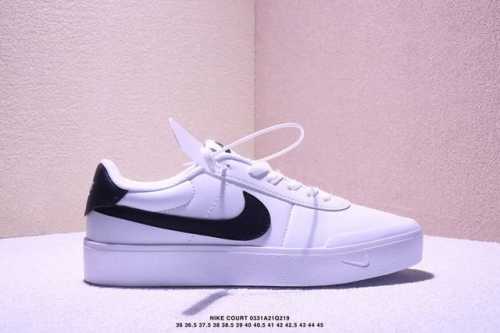 Nike Court Vision Lo 低帮百搭 透气休闲运动板鞋 兼顾舒适脚感和出众风范 演绎匠心之作 结构性的支撑贴合感结合复古篮球设计 Xm0331Q2