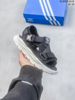 Adidas阿迪达斯官网三叶草360 Sandal升级版爆款火热上市 采用魔术贴粘扣带设计更为方便穿脱。含双层开放式网眼鞋面 搭配超轻eva防滑耐磨鞋底搭载li