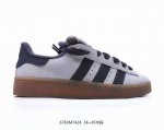 Adidas Originals Campus 00S 学院系列 面包风经典复古低帮百搭休闲运动板鞋这次 Adidas Originals 选择了以经典复古鞋型
