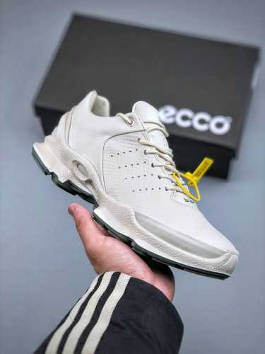 450支持放店 Ecco爱步 小红书爆款 新款百搭休闲款 Ecco/爱步男士跑步鞋休闲鞋透气轻质系带轻便运动鞋 尺码：39-45