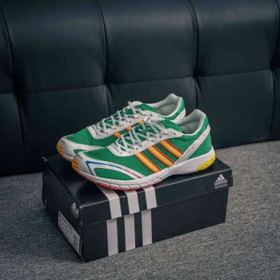 核心私 Adidas Adios Neftenga 阿迪透气轻盈低帮跑步鞋 货号：Ji0494 尺码：36 36.5 37 38 38.5 39 40 40.5