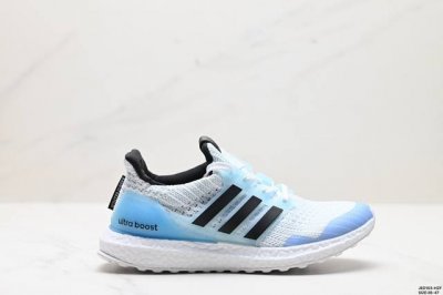 公司级阿迪达斯adidas Ultraboost全掌爆米花休闲运动跑鞋 采用网材搭配反光皮革鞋面 配上stretchweb网格外底和boost中底 货号:Bb0