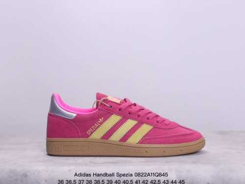 adidas Handball Spezial 三叶草手球特别版圣帕特里克节联名款 全鞋采用yezzy500一样的皮料 进口长绒皮，特殊工艺技术 原盒包装 牛筋