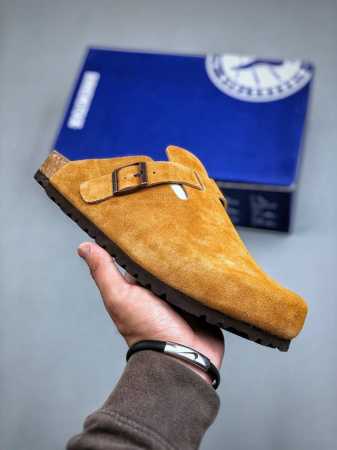 纯原“翘头版” 德国百年知名鞋履品牌 博肯birkenstock 勃肯半拖系列 广东原产#采用质地柔软牛皮绒面革植入羊羔毛鞋垫和里衬材质 #中底搭载缓震软木橡胶 - 点击图像关闭