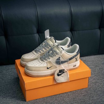 核心私 air Force 1 原装级别 原楦头原纸板 打造纯正空军版型专注外贸渠道 全掌内置蜂窝气垫 原盒配件 原厂中底钢印 拉帮完美 货号 Zh2598 3
