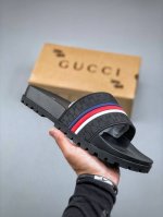 广东版 古驰拖鞋系列 古驰 Gucci 古驰小白鞋板鞋 花卉 尺码 36 37 38 39 40 41 42 43 44 45 gucci 古奇 官网主推款 3