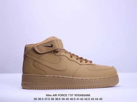福利特价带半码耐克nike Air Force 1‘07 空军一号低帮百搭休闲运动板鞋。柔软、弹性十足的缓震性能和出色的中底设计，横跨复古与现代的外型结合，造就 - 点击图像关闭