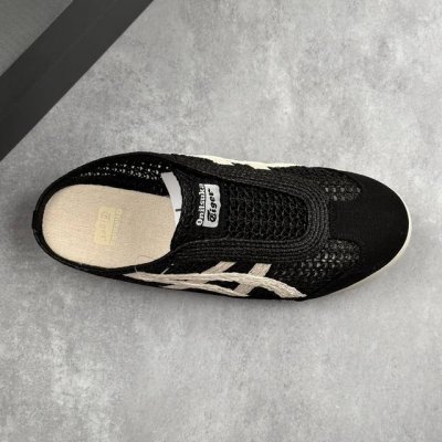 本地 核心私 Onitsuka Tiger Mexico 66 Sabot 阿斯克斯 鬼冢虎 低帮 一脚蹬减震支撑防滑懒人包头拖鞋 这款鞋由皮革制成，具有鞋跟交