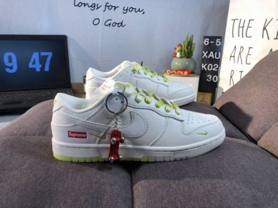 海外爆款限量发售！公司级 Nike Sb Dunk Low“ Supreme联名 双拼荧光绿” 周年高端定制 低帮休闲板鞋 定制鞋盒 大厂纯原品质出货 超高清洁