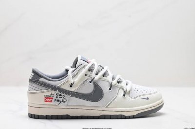 公司级nk Dunk Low Retro “Diy高端定制” 低帮休闲运动板鞋 原装头层材料 用料绝不含糊 独家版型蒸餾加工帶來的是更好的视觉和脚感体验 清洁度