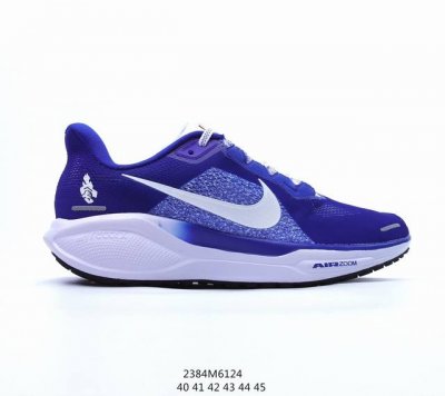 公司级#Nk Air Zoom Pegasus 40 飞马系列 拥有 Zoom Air 一如既往的稳定感和流畅感 鞋面采用工程网眼设计 为特定高热区域营造出色透