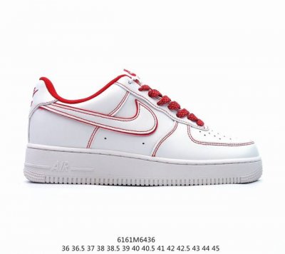 Air Force 1 '07 Low 原楦头原纸板 打造纯正空军版型 #专注外贸渠道 全掌内置蜂窝气垫 #原盒配件 原厂中底钢印、拉帮完美 官方同步上架 货号