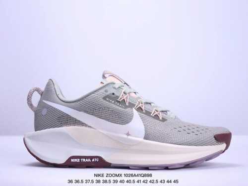 耐克NIKE ZOOMX INVINCIBLE RUN FK3 短跑马拉松系带系列轻量休闲运动慢跑鞋 货号：DR2660-400 尺码：如图所示 XM1026Q
