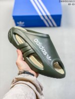 公司级阿迪达斯 Adidas Superstar 25夏季新款男士外穿时尚沙滩踩屎感透气凉 舒适透气 耐磨 轻运动 ，柔软舒适，具有独特的凹凸设计和防滑功能，确