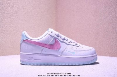 nike Air Force 1 Low 原楦头原纸板 打造纯正空军版型 专注外贸渠道 全掌内置蜂窝气垫 原盒配件 原厂中底钢印、拉帮完美 官方货号： Size
