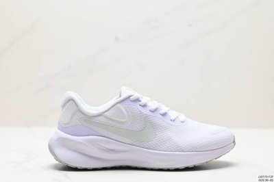 公司级nike Revolution 7透气 低帮 跑步鞋兼顾迅疾外观和稳固脚感，后跟覆面和中足动态支撑巧妙融合，缔造稳定顺畅的迈步体验 货号：Fb2207-0