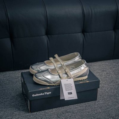 核心私 Asics Onitsuka Tiger Mexico 66 亚瑟士鬼冢虎复古经典板鞋 市场最强版本 每个配色均购入原鞋校对 真正原厂头层牛皮 如假包赔