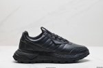 公司级阿迪达斯 新款 三叶草 厚底 Retropy P150新款经典运动鞋以90年代经典跑步鞋为灵感，新鲜演绎复古造型。搭载adidas Boost科技，打造现